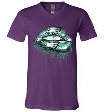 Lip Philadelphia Eagles V-Neck Shirt